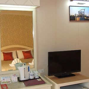 Queen Suite